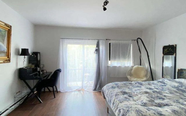 The Parkdale Hostellerie