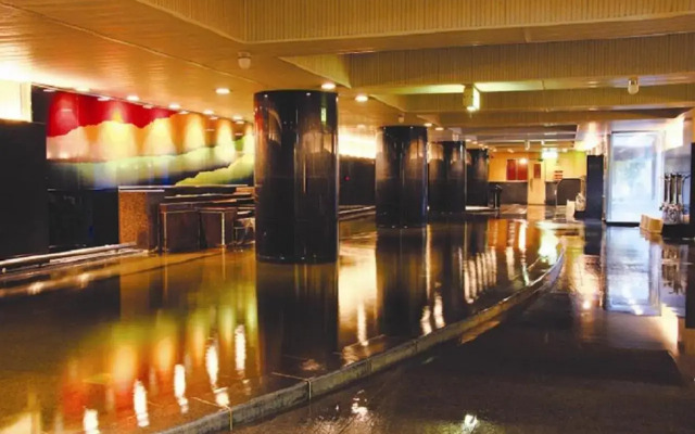 Jasmac Plaza Hotel