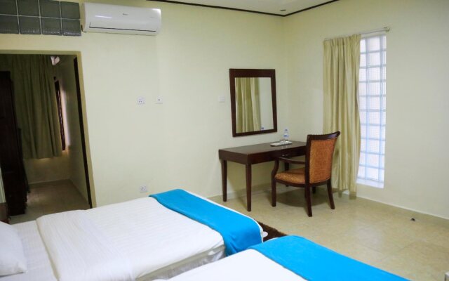 Iwawe Hotel