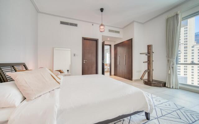 Attessa - 1405- DM in Dubai