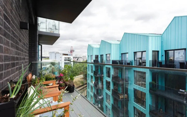 Bright 1 Bedroom Apartment in Hackney Wick With Balcony