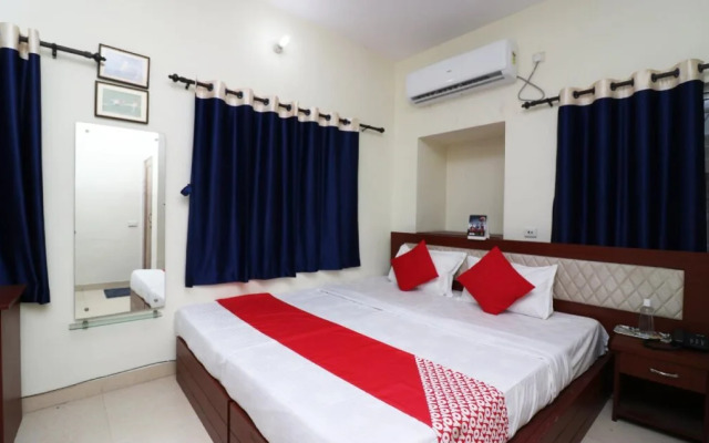 Holiday Club By OYO Rooms