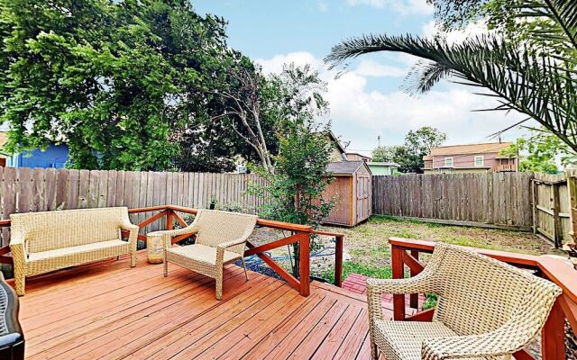 31st Beach - 2 Br Home