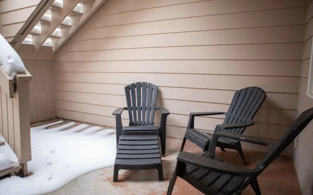 Sunvail S 13e 2 Bedroom Condo by RedAwning