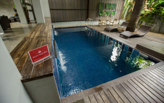 ZEN Premium Bumrungraj Soi 2