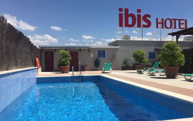 ibis Granada