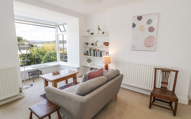 7 Ivy Terrace
