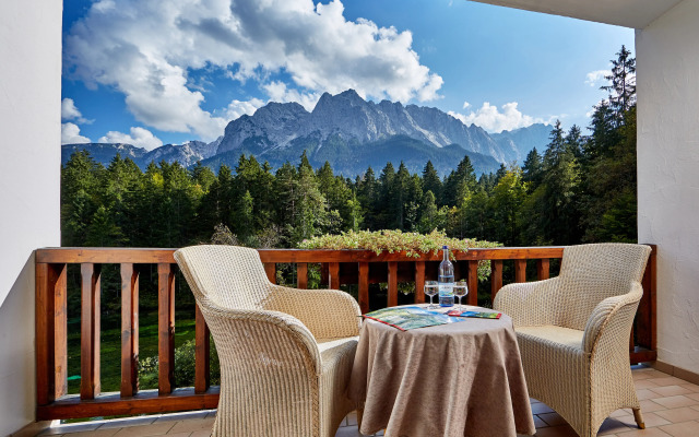 Hotel am Badersee