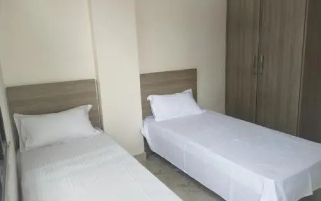 Leisure the hostel