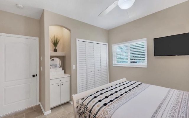 1417 Blue jay Court