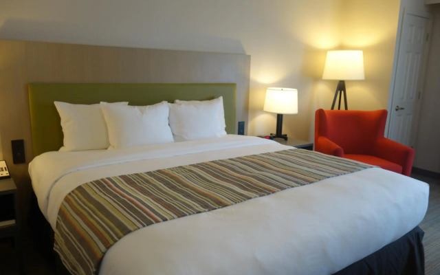 Country Inn & Suites by Radisson, La Crosse, WI