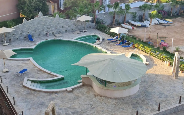 Turtles Beach Resort G.4.14
