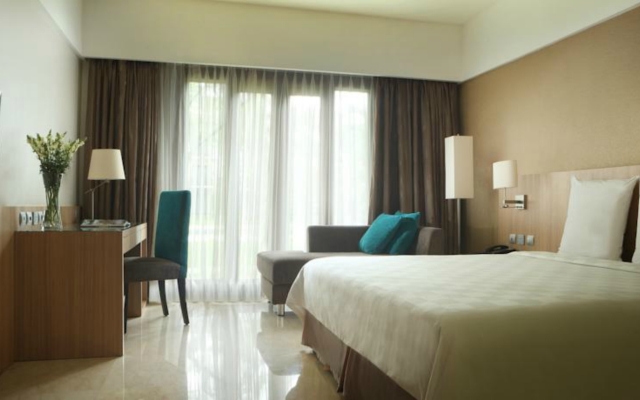 Novotel Surabaya - Hotel & Suites