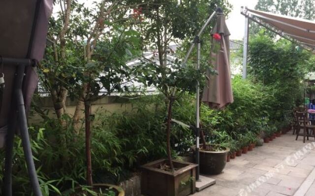 Hangzhou Shanxia Hotel (Lingyihong)