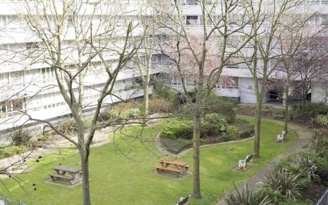 Beautiful 2 bed duplex in Central London