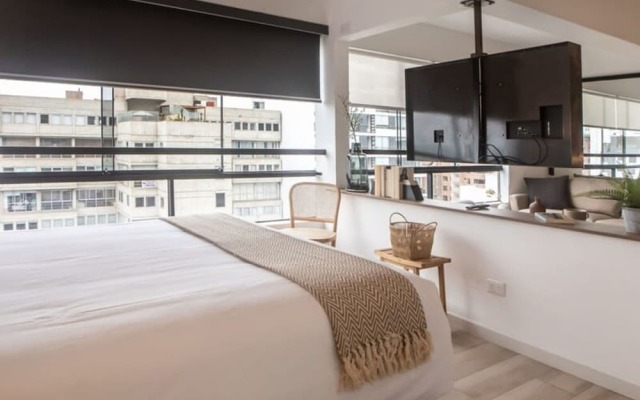 w Brilliant 1BR in Miraflores