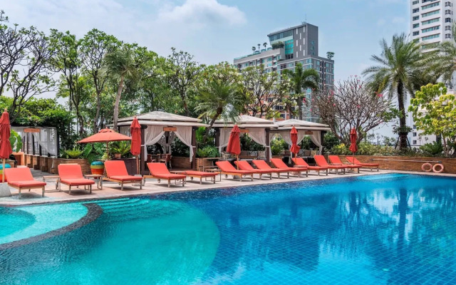 Serviced 1 Bed Panoramic Skyvillas