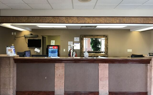 Americas Best Value Inn Laredo