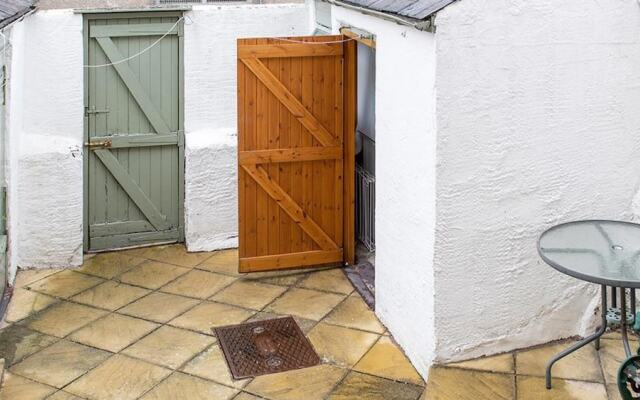 Barnwell Cottage