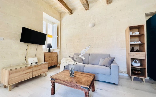 Central LOFT-Grand Master Palace