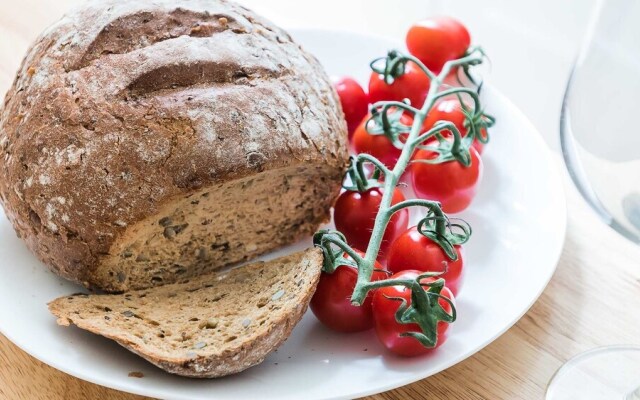 Beautiful, Grand House - Modern Art-Filled Interior