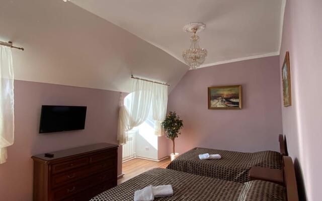 Серебряное копытце