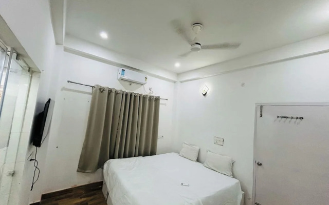 Hotel The White House Varanasi