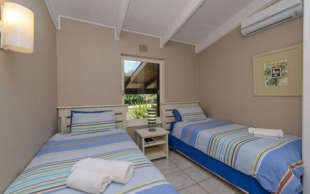 San Lameer Villa Rentals  3515
