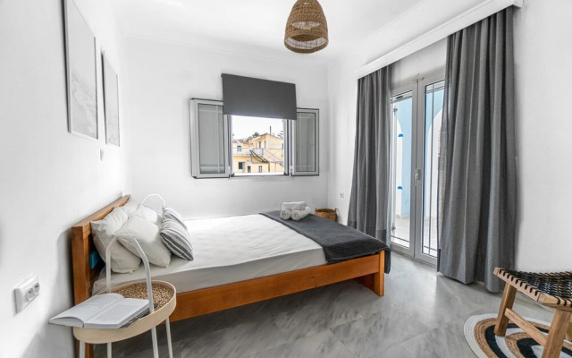 Xenios Avlais Apartments