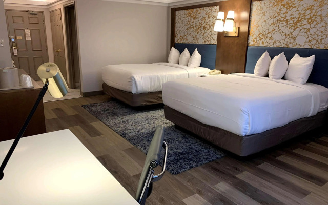 The Westfield Inn, BW Signature Collection