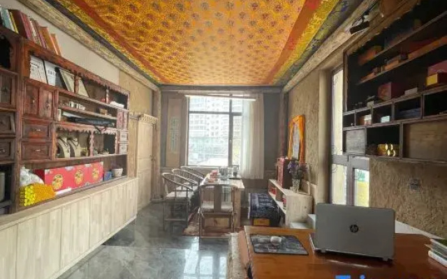 Xiaheshan Ancient Homestay (Cultural Plaza)
