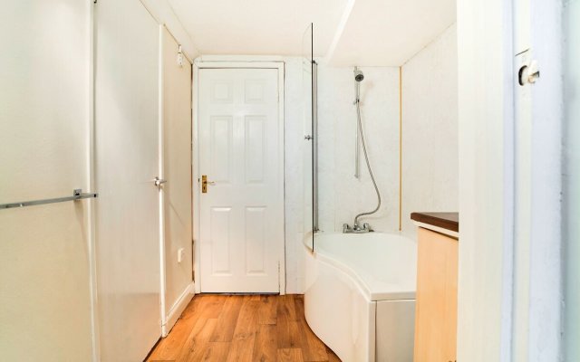 Gullivers Hotel - B&B