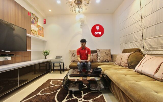 OYO 2132 Apartment Aditya Residency