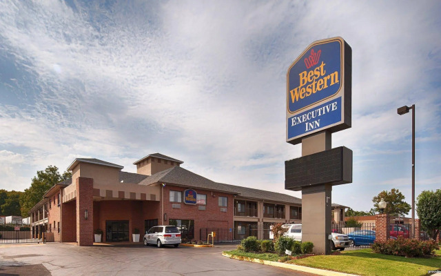 Quality Inn Airport I-240