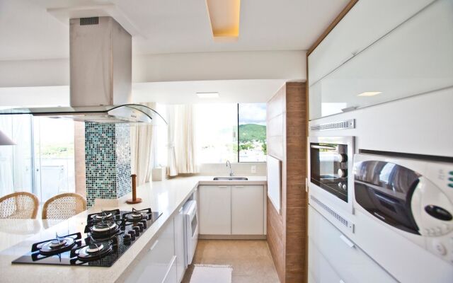 FL014 3 Bedroom Apartment By Senstay