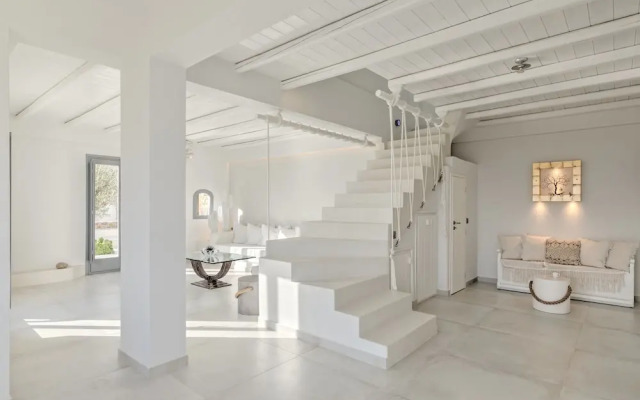 On The Rocks Antiparos