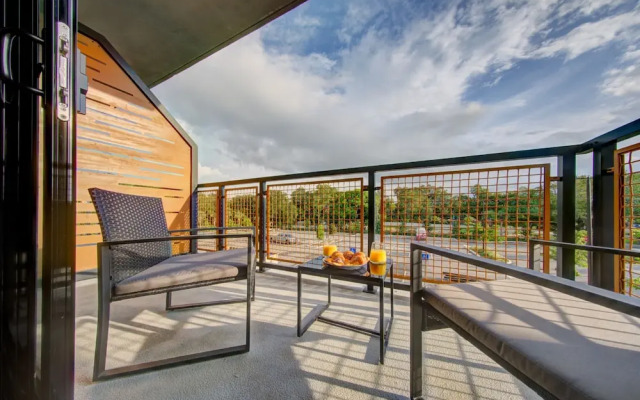 Séjur at Koosh Living