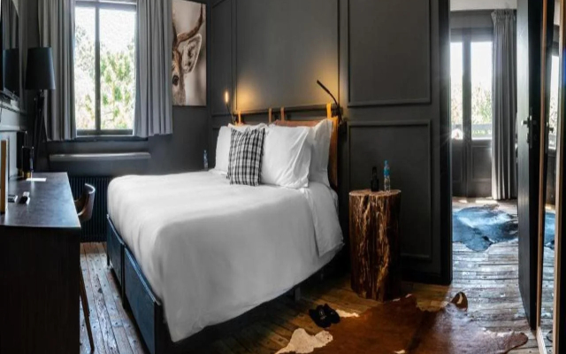 Ort Hotel