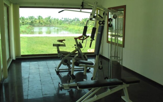 Manor Backwater Resort