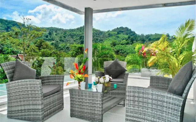 Skylight New 2 bedrooms Villa