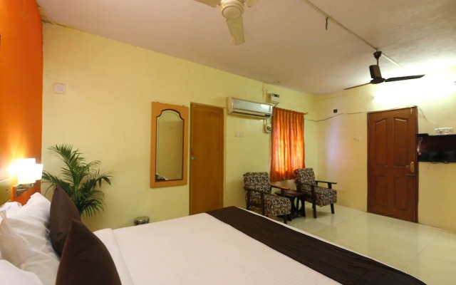 OYO 8033 Premam Service Apartment