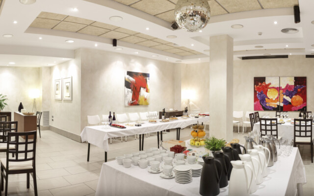 Hotel Plazaola