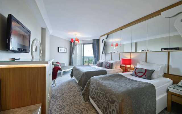 Q Premium Resort Hotel