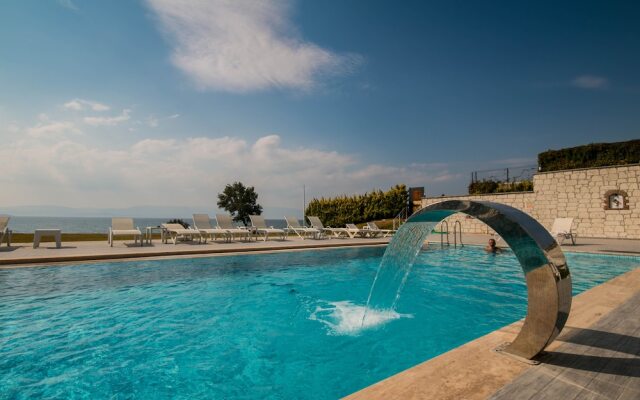 Life Point Boutique Hotel