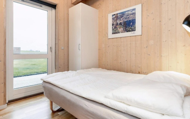 Well-maintained Holiday Home in Faborg