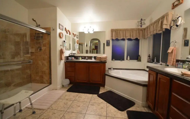 The Bear's Den B&B