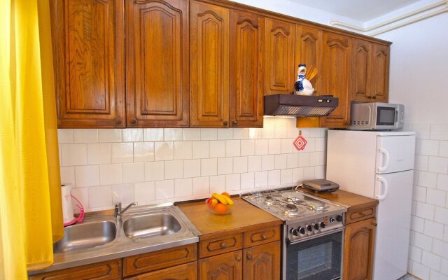 Apartment 1341