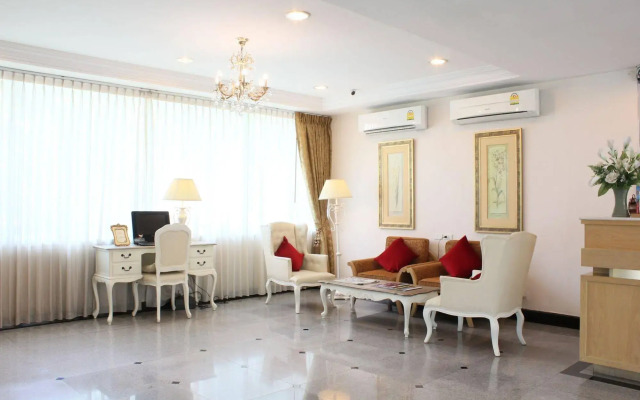 Romance Hotel Bangna (SHA Extra Plus)