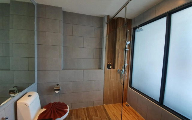 Atom Phuket Hotel