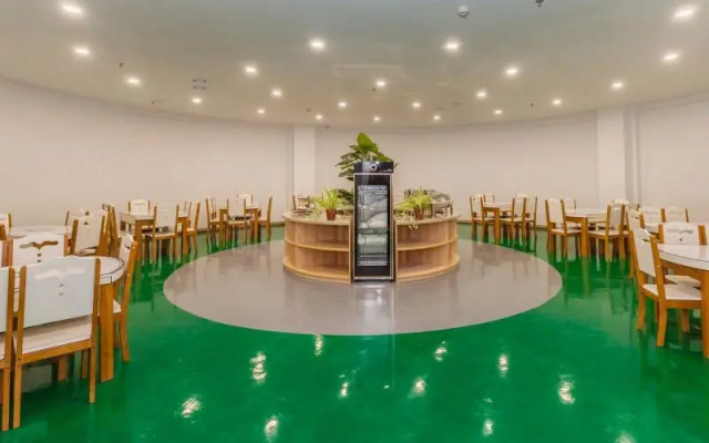 GreenTree Inn Dalian Airport New District Xinzhaizi Express Hotel